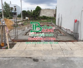 Đổ bê tông móng công trình nhà phố