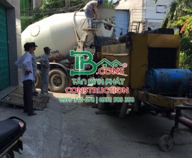 Đổ bê tông móng nhà phố ông Đạo - Quận 6